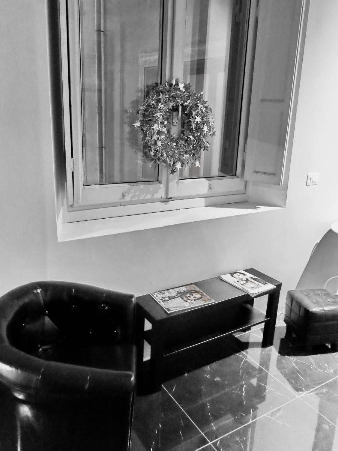 Nik Rooms Rome Exterior photo